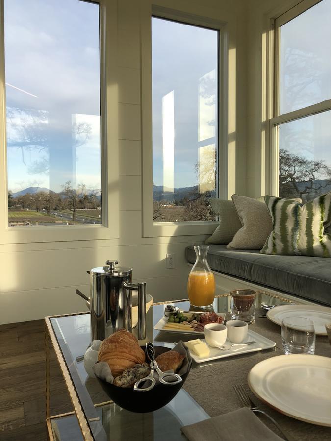 Ink House Inn Сент-Хелина Экстерьер фото